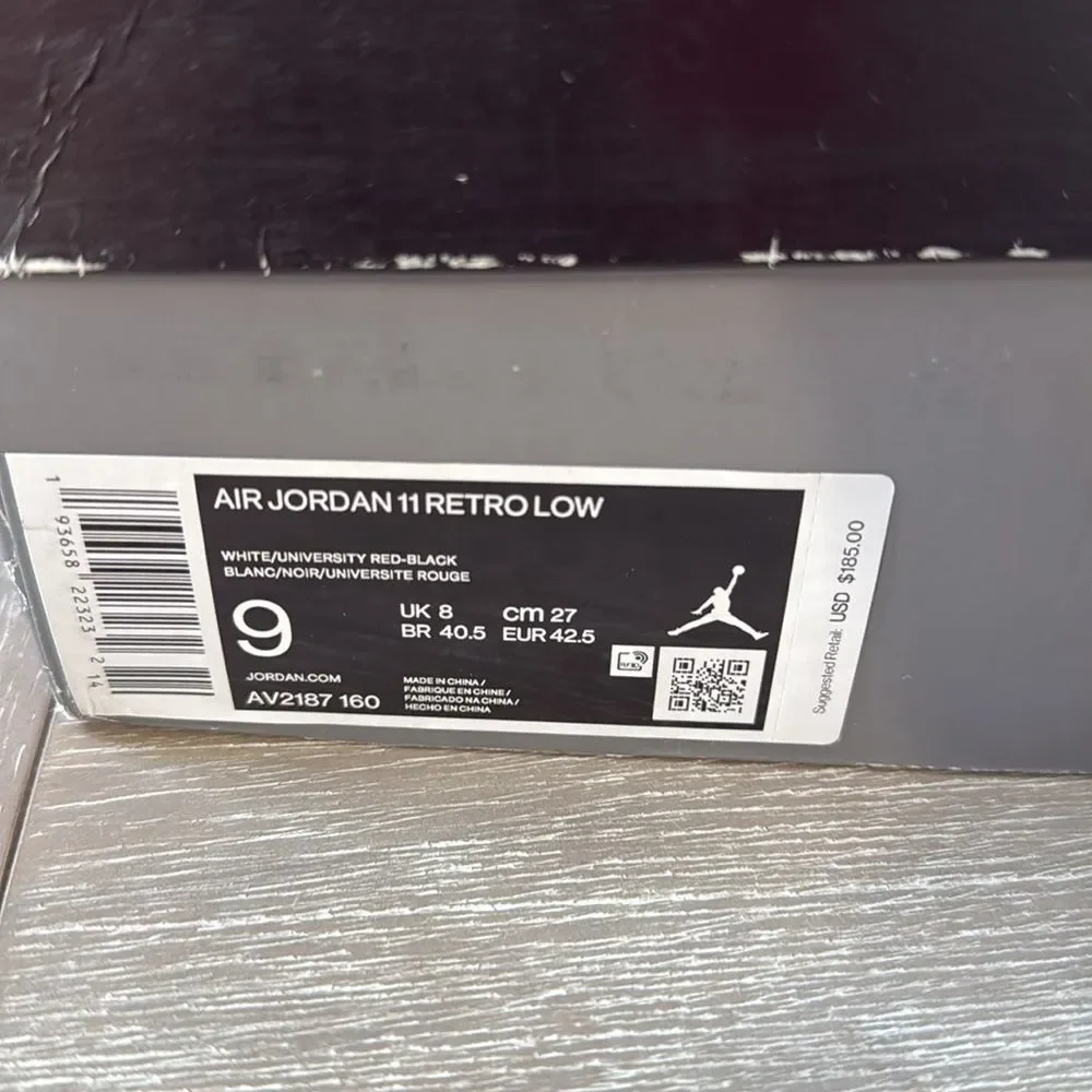 Nike Air Jordan 11 Retro Low Concord-Bred size‎ 13 AV2187-160 OG XI
